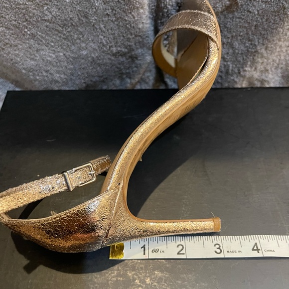 Express Gold Heels with Ankle Strap women’s size 8 open toe shoes - Picture 3 of 7